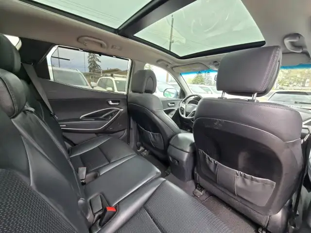 2014 Hyundai Santa Fe Sport Limited - MASSIVE MOONROOF, VOICE AC - Photo 10