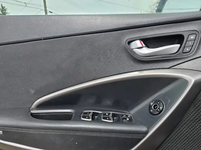 2014 Hyundai Santa Fe Sport Limited - MASSIVE MOONROOF, VOICE AC - Photo 15