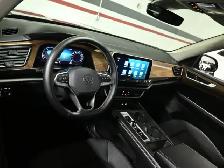 2025 Volkswagen Atlas Comfortline No Accident Leather Adaptive C - Photo 10