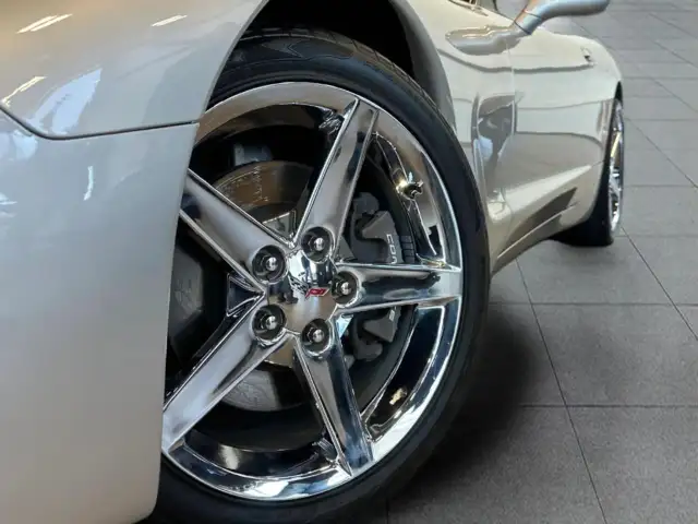 2002 Chevrolet Corvette 60,000 Original Kilometres|| Excellen... - Photo 2