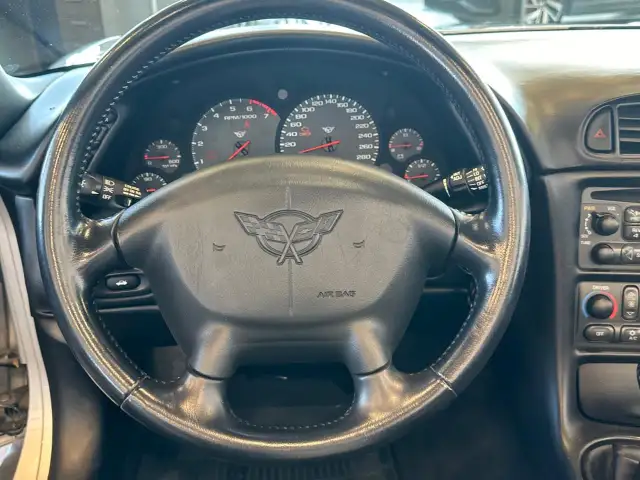 2002 Chevrolet Corvette 60,000 Original Kilometres|| Excellen... - Photo 12