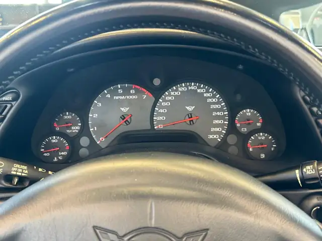 2002 Chevrolet Corvette 60,000 Original Kilometres|| Excellen... - Photo 13