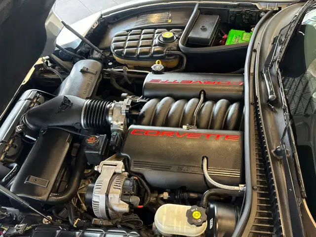 2002 Chevrolet Corvette 60,000 Original Kilometres|| Excellen... - Photo 17