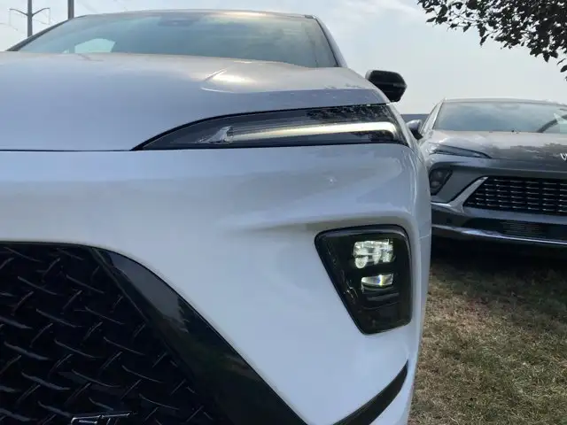 2026 Buick Enclave Sport Touring - Photo 8