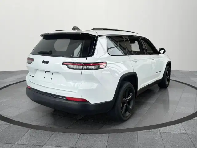 2021 Jeep Grand Cherokee L Laredo Accident Free|| Altitude||... - Photo 4