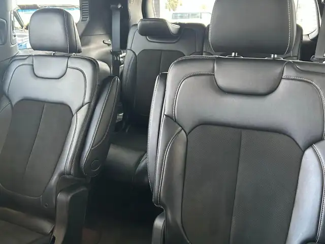 2021 Jeep Grand Cherokee L Laredo Accident Free|| Altitude||... - Photo 6