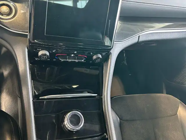 2021 Jeep Grand Cherokee L Laredo Accident Free|| Altitude||... - Photo 7