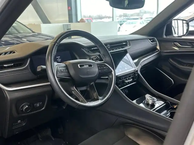 2021 Jeep Grand Cherokee L Laredo Accident Free|| Altitude||... - Photo 12