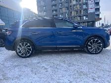 2020 Lincoln Nautilus Reserve - Photo 2