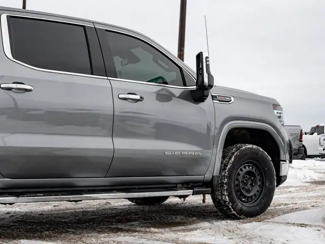 2025 GMC Sierra 1500 SLT - Photo 10