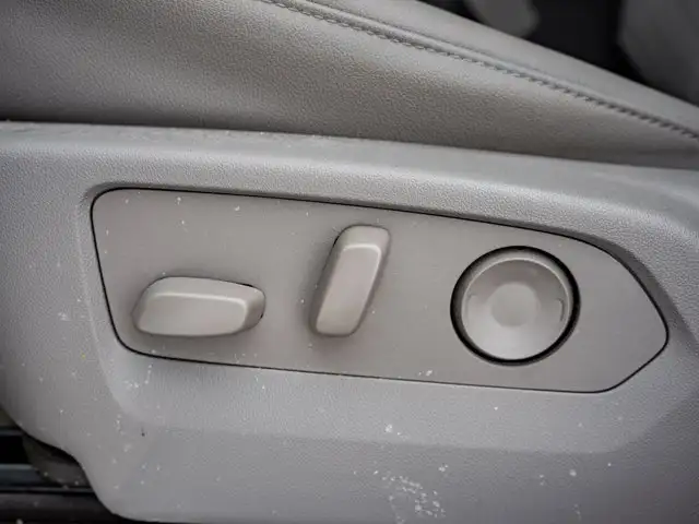 2025 GMC Sierra 1500 SLT - Photo 20