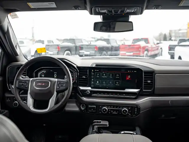 2025 GMC Sierra 1500 SLT - Photo 27