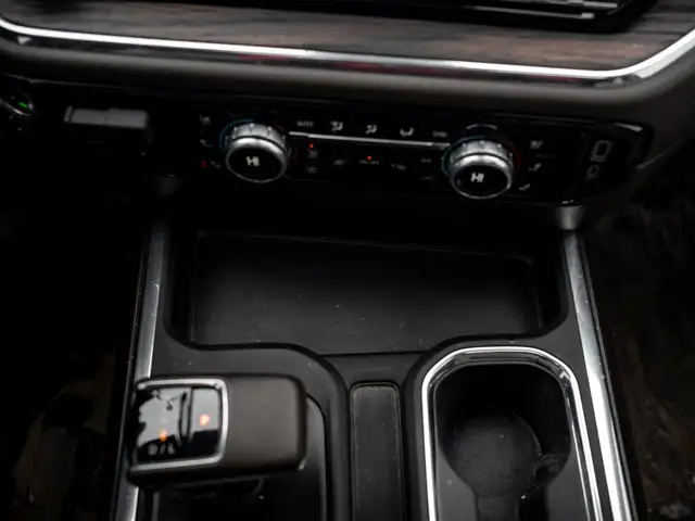 2025 GMC Sierra 1500 SLT - Photo 33