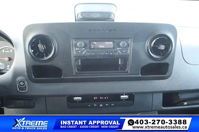 2025 Mercedes-Benz Sprinter Cargo Van 2500 High Roof I4 HO 170 N - Photo 12