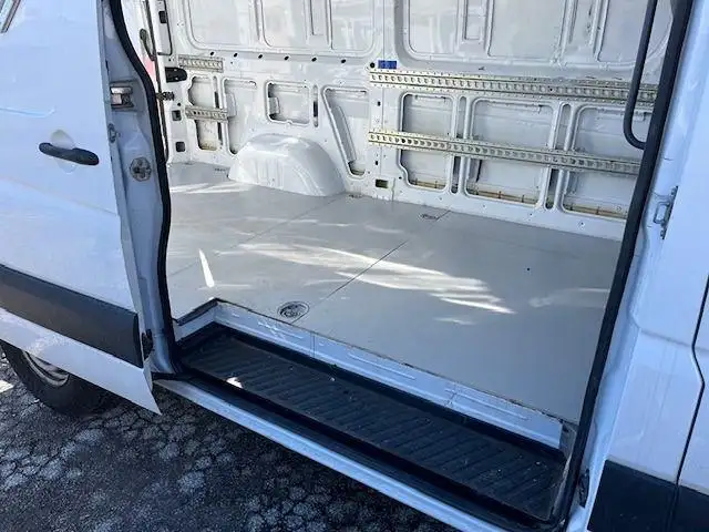 2017 Mercedes-Benz Sprinter 2500 V6 144' - Photo 3