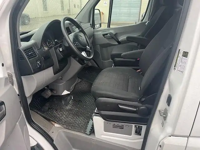 2017 Mercedes-Benz Sprinter 2500 V6 144' - Photo 8