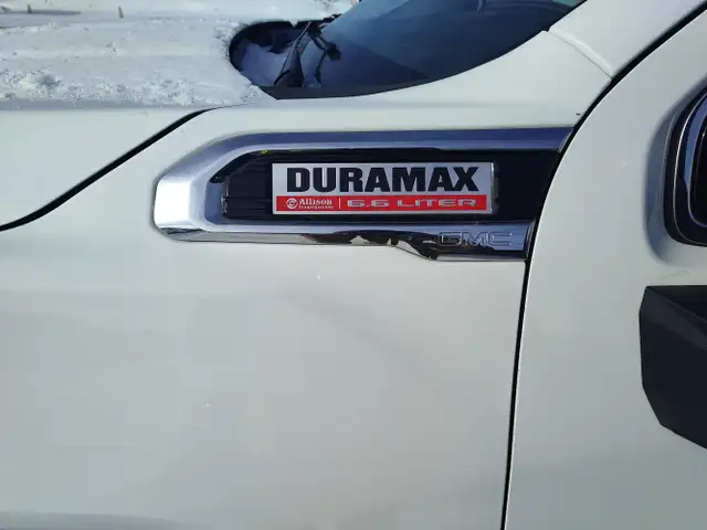 2022 GMC Sierra 3500HD - Photo 34