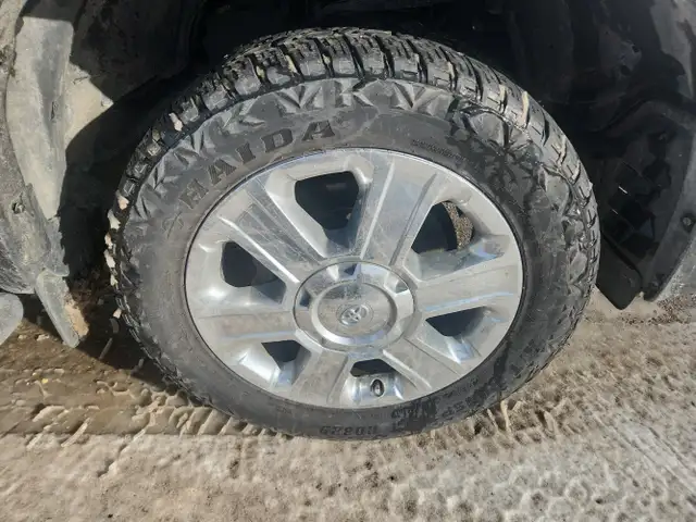 2012 Toyota Tundra - Photo 12