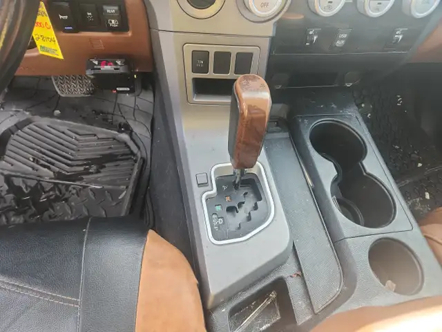 2012 Toyota Tundra - Photo 16