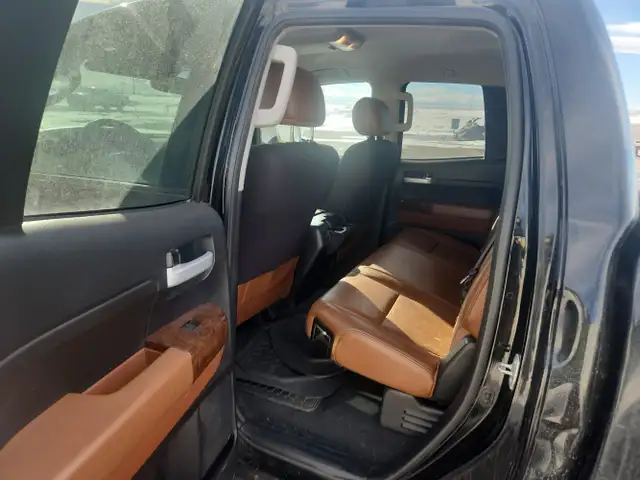 2012 Toyota Tundra - Photo 18