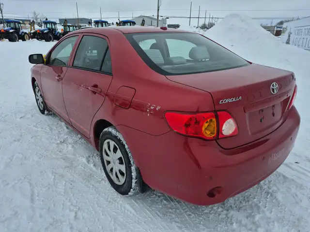 2010 Toyota Corolla - Photo 3