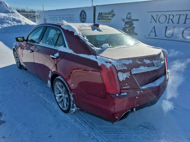 2018 Cadillac CTS - Photo 4