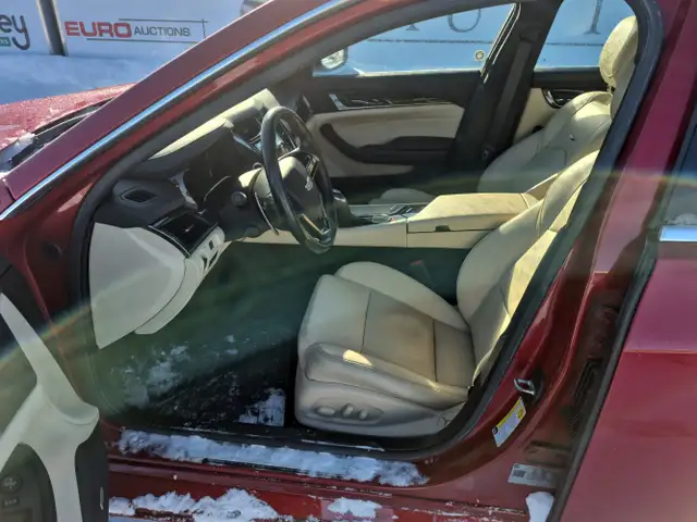 2018 Cadillac CTS - Photo 14