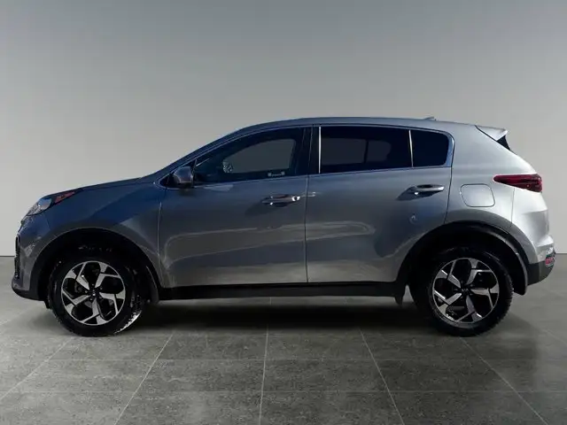 2021 Kia Sportage LX - Photo 7