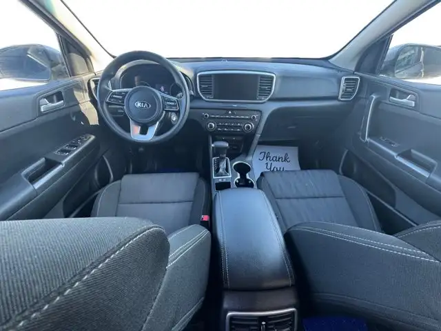 2021 Kia Sportage LX - Photo 12