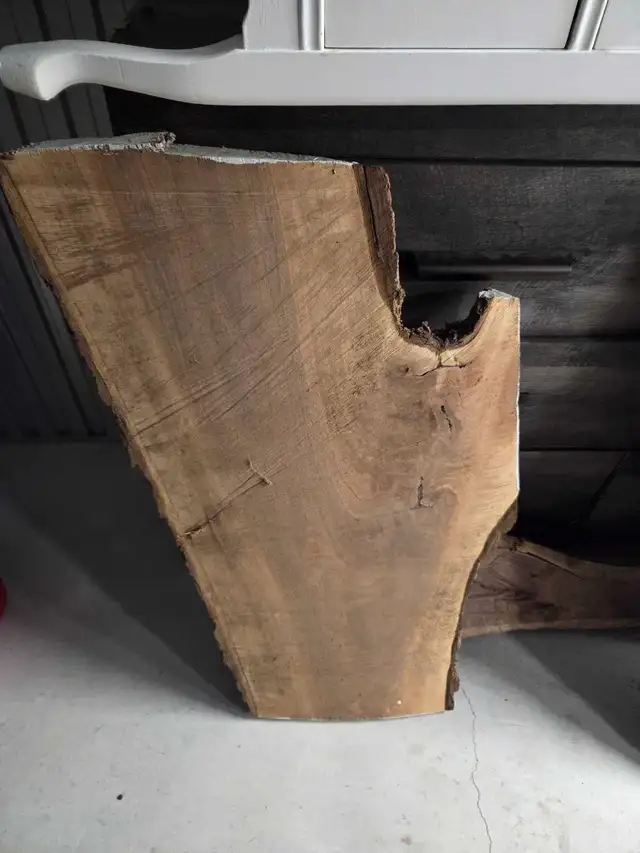walnut slabs - Photo 3