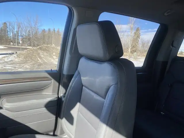 2026 Chevrolet Silverado 3500HD - Photo 17