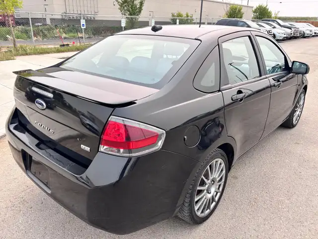 2010 Ford Focus SES : Cruis Control - Photo 4