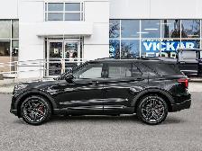 2026 Ford Explorer ST - Photo 4