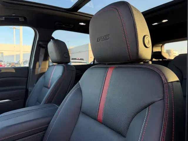 2024 Chevrolet Traverse - Photo 8