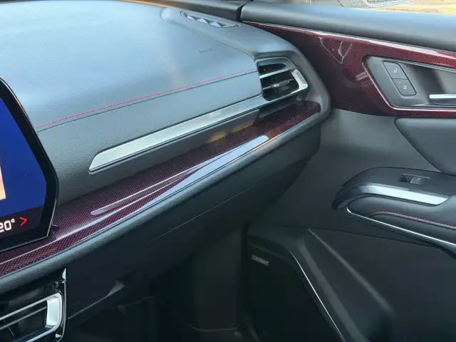 2024 Chevrolet Traverse - Photo 16