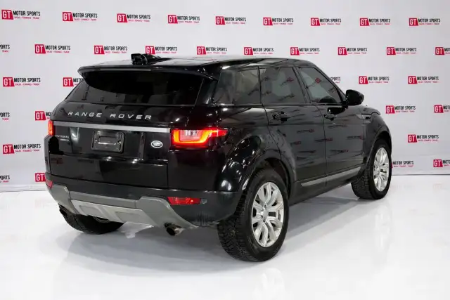 2017 Land Rover Evoque SE - Photo 3