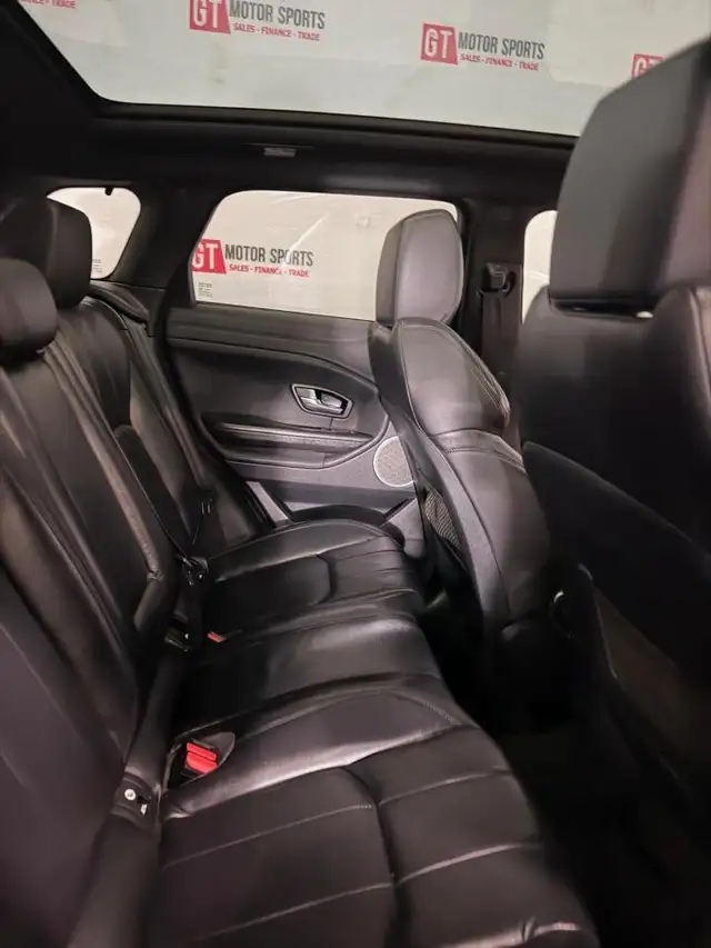 2017 Land Rover Evoque SE - Photo 7