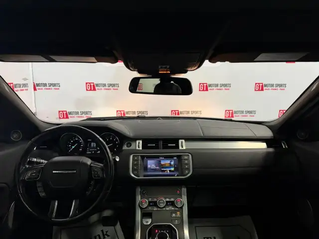 2017 Land Rover Evoque SE - Photo 8