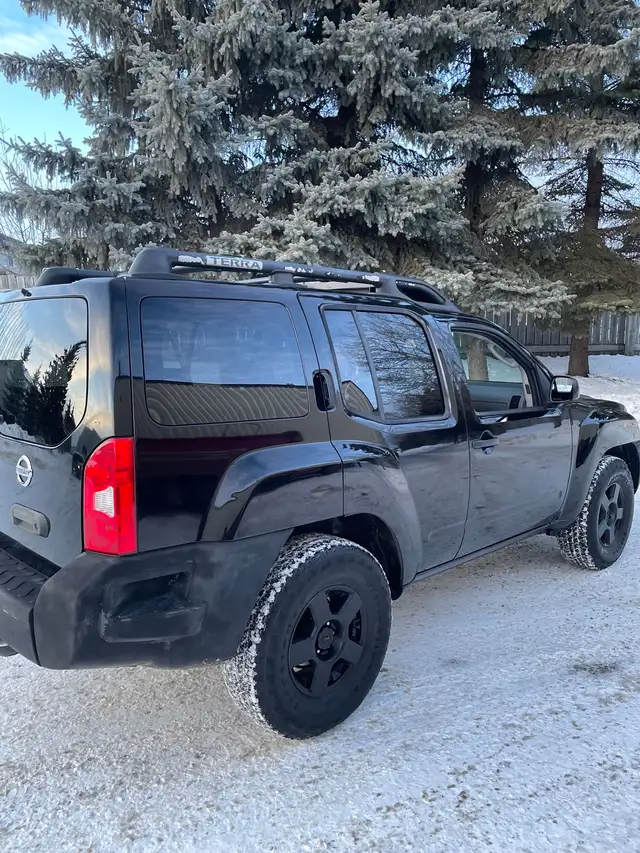 2005 Nissan Xterra 4x4 343,000km$4300obo - Photo 3