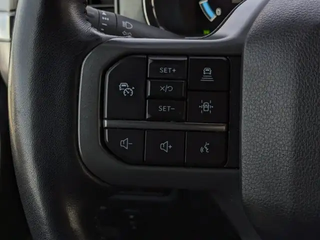 2022 Ford F-150 LARIAT - Sport PKG - 502A Pkg - - Photo 18