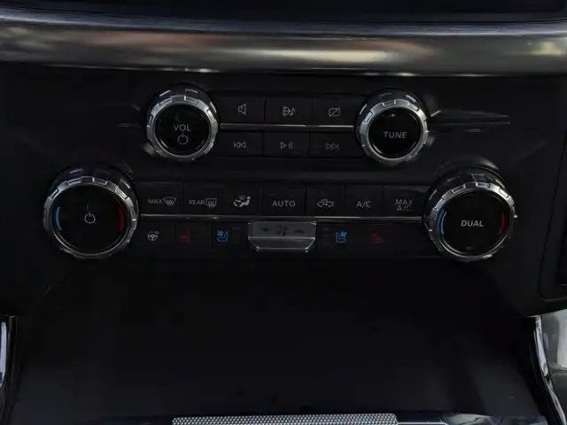 2022 Ford F-150 LARIAT - Sport PKG - 502A Pkg - - Photo 24