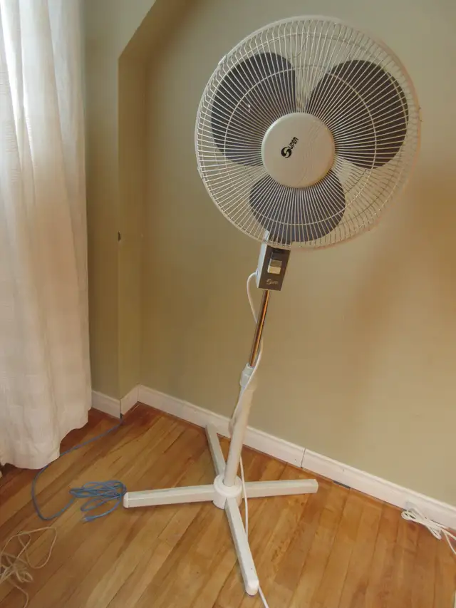 Soleus Air Stand Fan