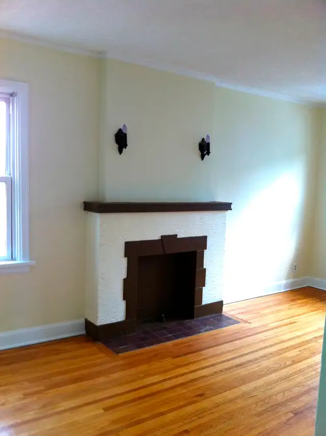 Cheerful 1 Bedroom Apartment in Heritage Building 17th Ave. SW - Photo 10