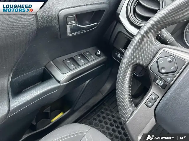 2016 Toyota Tacoma SR5 Super - Photo 14