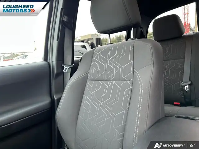 2016 Toyota Tacoma SR5 Super - Photo 17