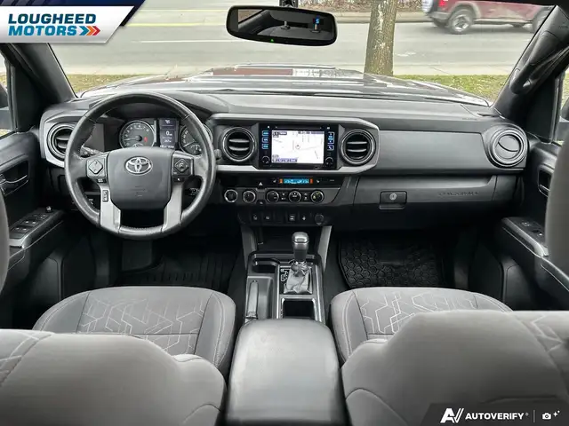 2016 Toyota Tacoma SR5 Super - Photo 21