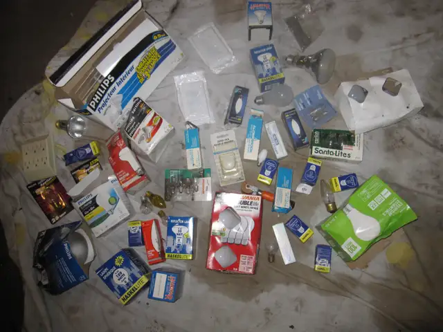 VARIOUS ELECTRICAL PARTS BOXES SWITCHES PLUGS LIGHT BULBS