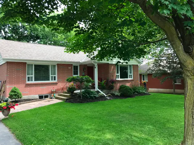 WEST END BACHELOR APARTMENT – ALL INCLUSIVE$1,150 - Photo 7