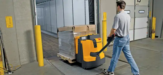 FORKLIFT TRAINING AND RECERTIFICATION - Photo 5