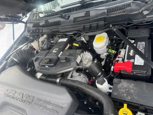 2023 ram 3500 dually diesel - Photo 9